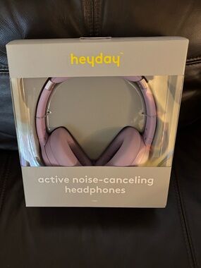 Heyday Active Noise-Canceling Headphones - Lavendar